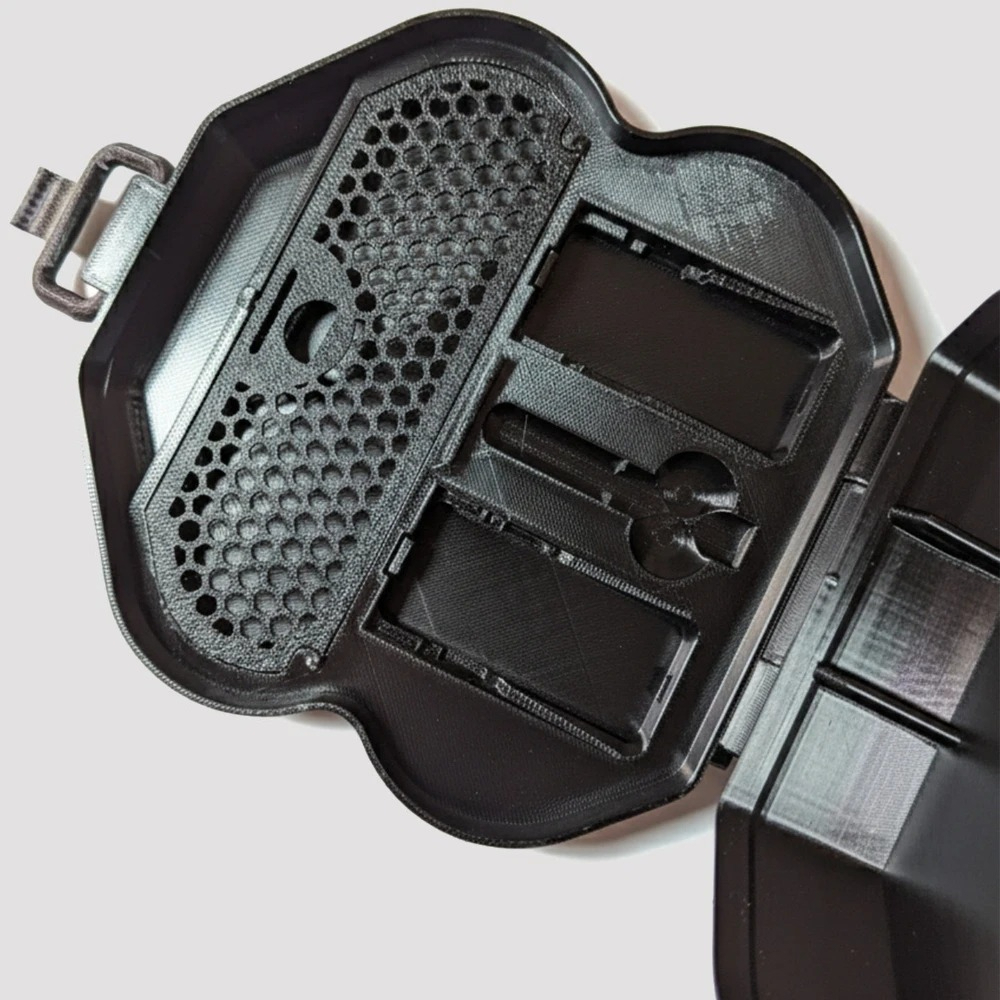 Multi-functional Carrying Case - مراجعة Drone Battery وسعره